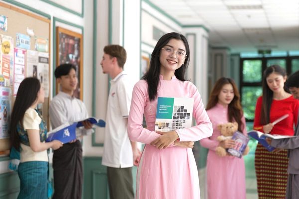 Lý do chương trình liên kết quốc tế ngày càng hút tân sinh viên