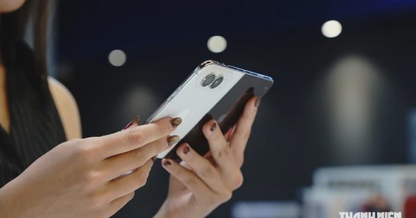 Lý do iPhone Duo có giá cao tại Việt Nam