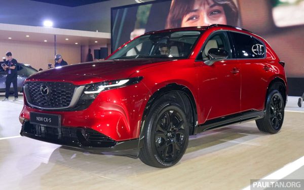 Lý do Mazda CX-5 mới không chạy theo mẫu SUV ăn khách nhất của Toyota