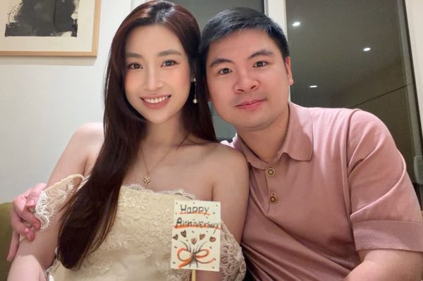 Mai Phương Thúy đáng yêu, hoa hậu Đỗ Mỹ Linh tặng quà xịn cho chồng chủ tịch