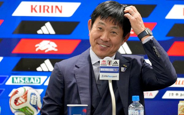 Malaysia trả 1,5 tỉ đồng/tháng mời HLV tuyển Nhật Bản về dẫn dắt?