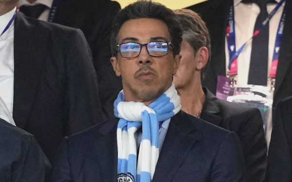 Man City đã 'thổi phồng' tiền tài trợ như thế nào qua các năm?