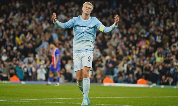 Man City thua PSG trong ngày Guardiola trở lại