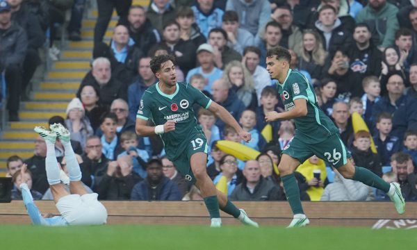 Man City thua trận thứ hai liên tiếp ở Ngoại hạng Anh