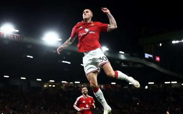Man United thắng đậm trong ngày trở lại Champions League