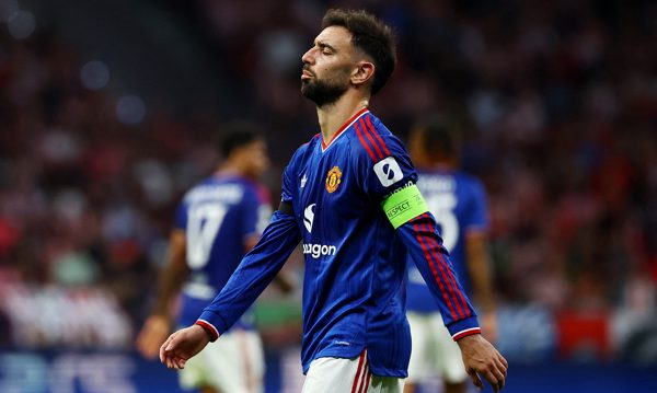 Man Utd thua Atletico Madrid 0-2: Thẻ đỏ Yoro đánh sập hy vọng