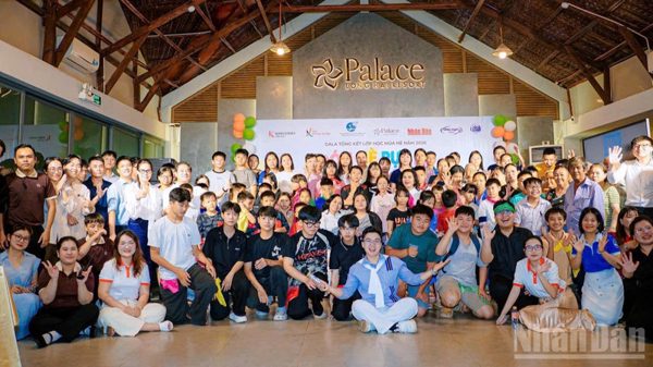 Mang mùa hè yêu thương đến cho trẻ em có hoàn cảnh đặc biệt