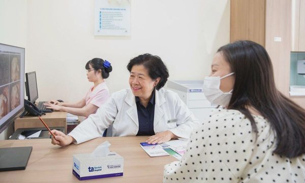 Mang thai sớm sau sinh mổ có nguy hiểm?