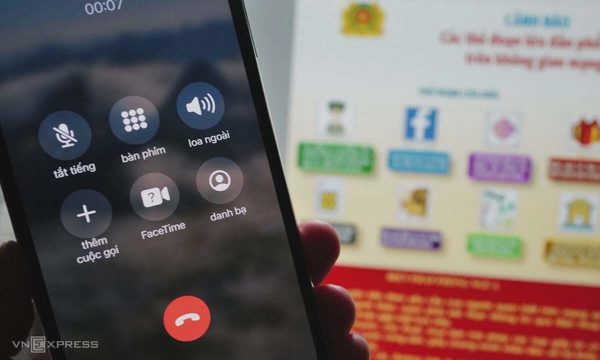 Mất 100 triệu đồng khi bị kẻ lừa đảo qua mạng 'đạo diễn' cuộc gọi với bạn thân