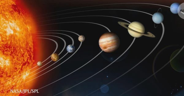 Mặt trời từng 'nuốt chửng' họ hàng của trái đất?