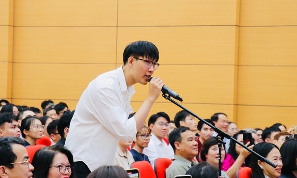 Match Day 2026 Đại học Y Hà Nội nóng ran: Thủ khoa bác sĩ nội trú chọn ngành ‘hot’