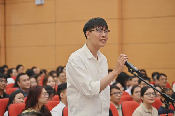 Match Day bác sĩ nội trú: Sản phụ khoa tiếp tục là chuyên ngành hot