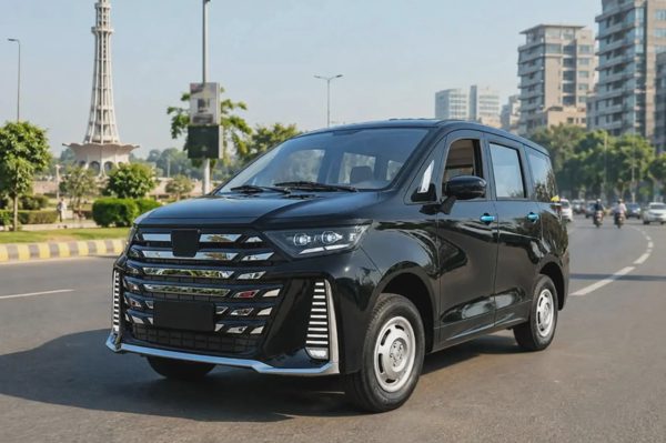 Mẫu xe điện 5 mã lực có thiết kế giống Toyota Alphard thu nhỏ