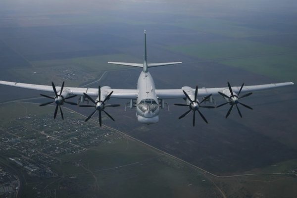 Máy bay ném bom Tu-95 Nga bị rơi, 6 thành viên phi hành đoàn thiệt mạng