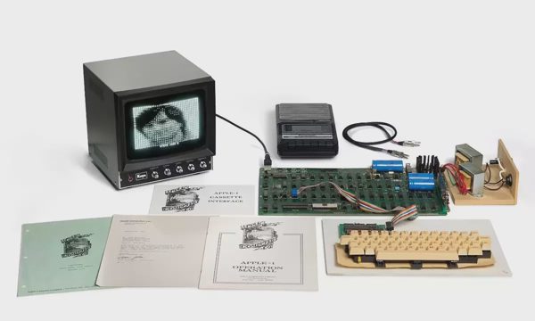 Máy tính Apple-1 được đấu giá 1,15 triệu USD