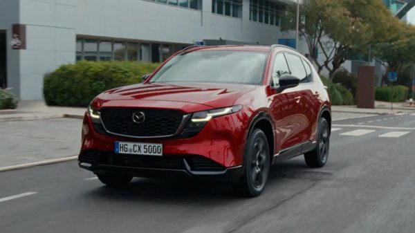 Mazda CX-5 đời mới bị đối thủ đồng hương bỏ xa