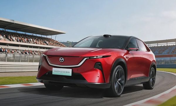 Mazda CX-6e 2026 - bản nâng cấp thêm công nghệ