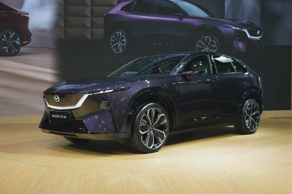 Mazda dựa vào hãng xe Trung Quốc để làm ô tô điện