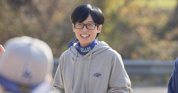 'MC quốc dân' Yoo Jae Suk lần đầu hủy lịch quay sau 35 năm