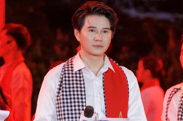 MC Vũ Mạnh Cường trải lòng về buổi dẫn lễ viếng, truy điệu và an táng 731 hài cốt liệt sĩ