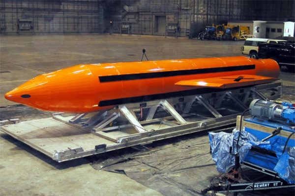'Mẹ của các loại bom' mà Mỹ định dùng chống Iran có gì đặc biệt?