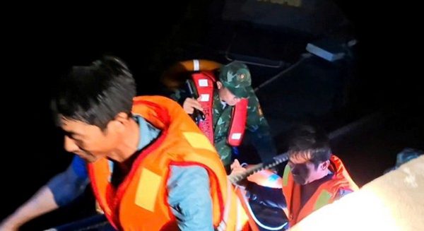 Mệnh lệnh từ trái tim: Học và thực hành theo Bác ở Đồn Biên phòng Đảo Trần