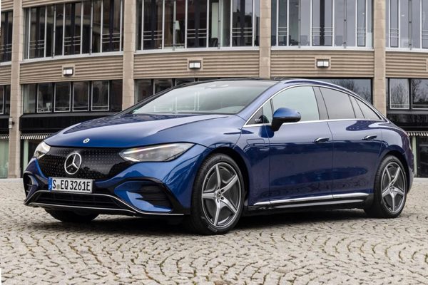 Mercedes-Benz khai tử EQE và một số mẫu xe điện vì kém hấp dẫn