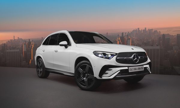 Mercedes GLC giảm giá hơn 300 triệu đồng, bổ sung bản PHEV
