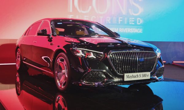 Mercedes-Maybach S-Class 2026 giá gần 9 tỷ đồng