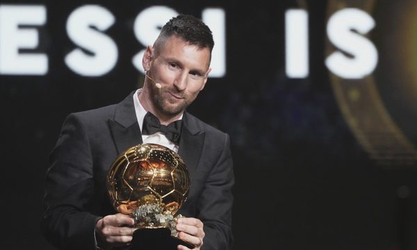 Messi được ủng hộ giành Quả Bóng Vàng