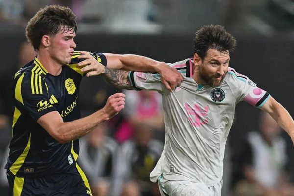 Messi lập siêu phẩm, Inter Miami vẫn không thể chiến thắng
