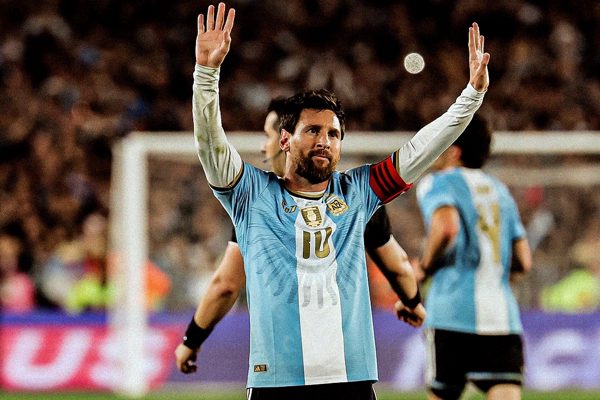 Messi nói lời xúc động chia tay tuyển Argentina