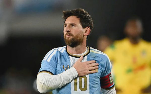 Messi tạo ra bao nhiêu bàn thắng, kiến tạo, danh hiệu cùng tuyển Argentina?