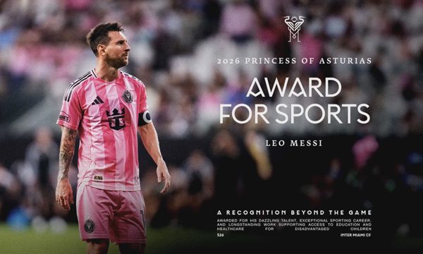 Messi trở lại Tây Ban Nha nhận giải thưởng từ Hoàng gia