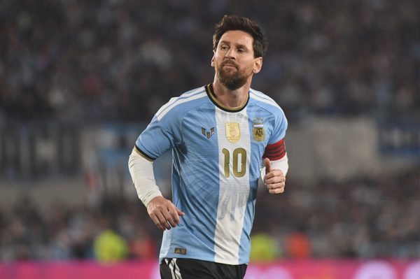 Messi viết tâm thư chia tay đội tuyển Argentina