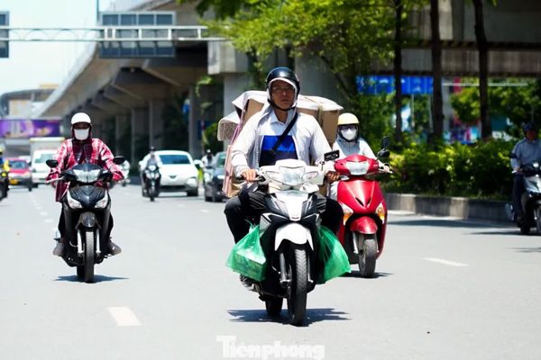 Miền Bắc nắng nóng gay gắt, bất thường