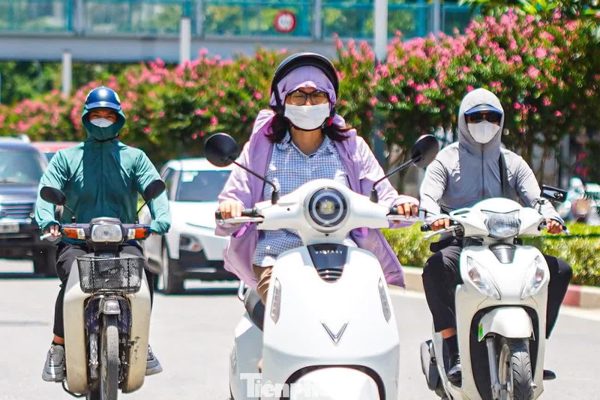 Miền Bắc tăng nhiệt trước khi đón mưa dông