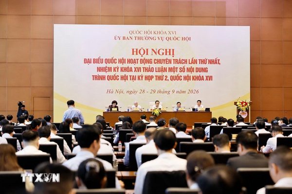 Minh bạch giá điện, kiểm soát chi phí, bảo đảm quyền lợi người sử dụng