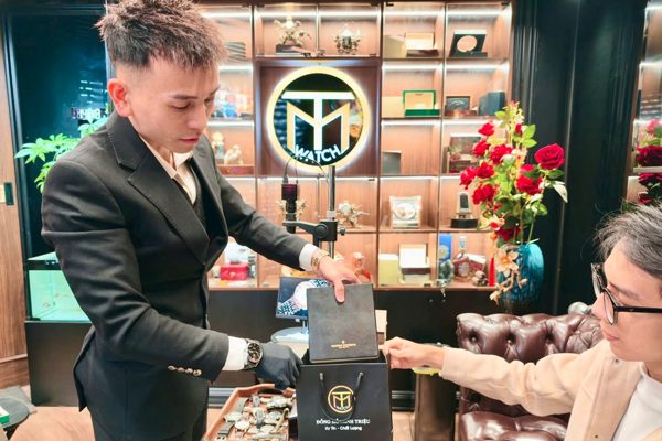Minh Triệu Watch - cửa hàng mua bán đồng hồ vàng cũ tại Hà Nội