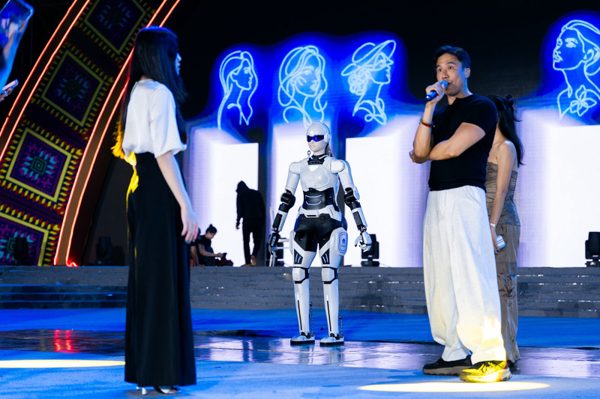 Miss Galaxy Vietnam 2026: Đưa AI lên sân khấu đêm chung kết cùng thí sinh