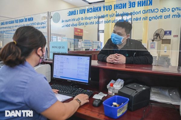 Mở bán vé tàu Tết Đinh Mùi 2027, sinh viên được giảm 20%