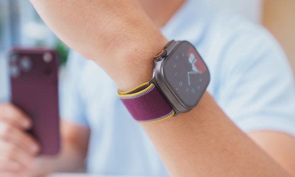 Mở hộp Apple Watch Ultra 4 giá 23,9 triệu đồng trước mở bán