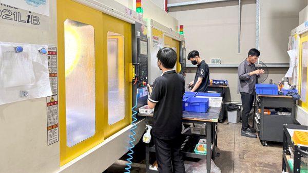 Mở không gian cho năng lượng mới