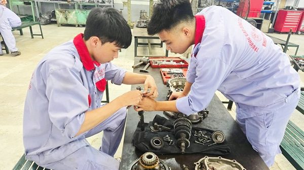 Mở quyền tự chủ, nâng chất lượng nguồn tuyển