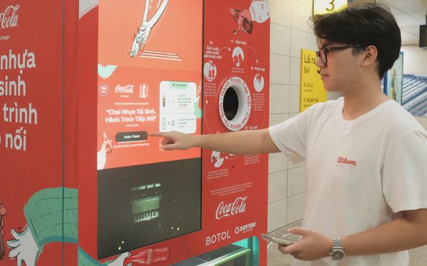 Mở rộng 30 điểm thu gom chai nhựa, lon nhôm tại Hà Nội và TP.HCM