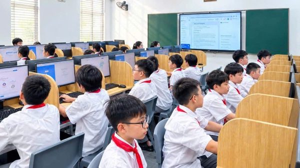 Mở rộng cơ hội tiếp cận giáo dục chất lượng cao