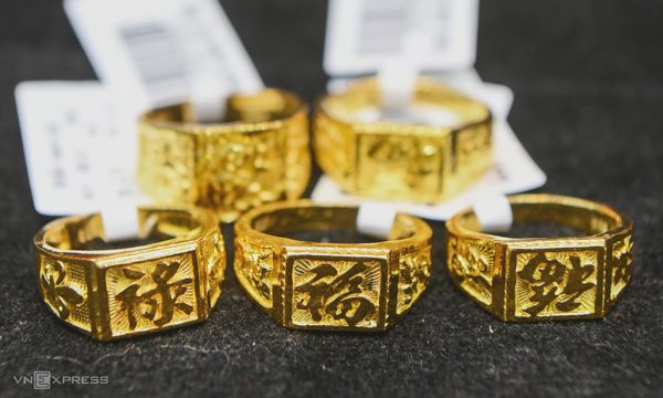 Mỗi lượng vàng giảm một triệu đồng