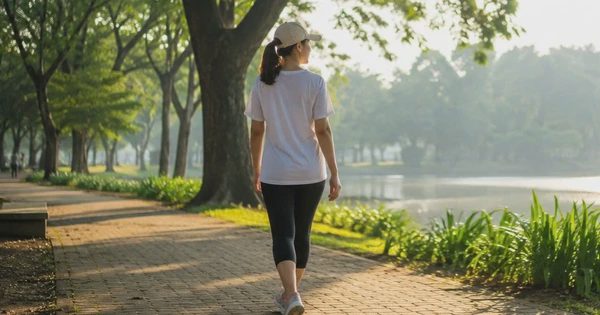 Mỗi ngày 17 phút ngoài trời: Thói quen nhỏ, nhiều lợi ích cho sức khỏe