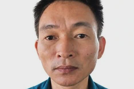 Mời người quen về nhà uống nước rồi dùng dao đâm tử vong