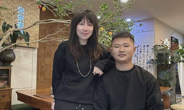 Món quà báo ơn sau 8 năm từ câu nói 'không có tiền mua cơm'